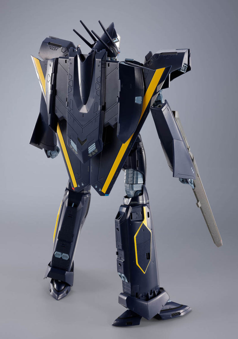 Load image into Gallery viewer, Bandai - Macross 7 DX Chogokin: VF-17S Nightmare Stealth Valkyrie (Gamlin Kizaki)

