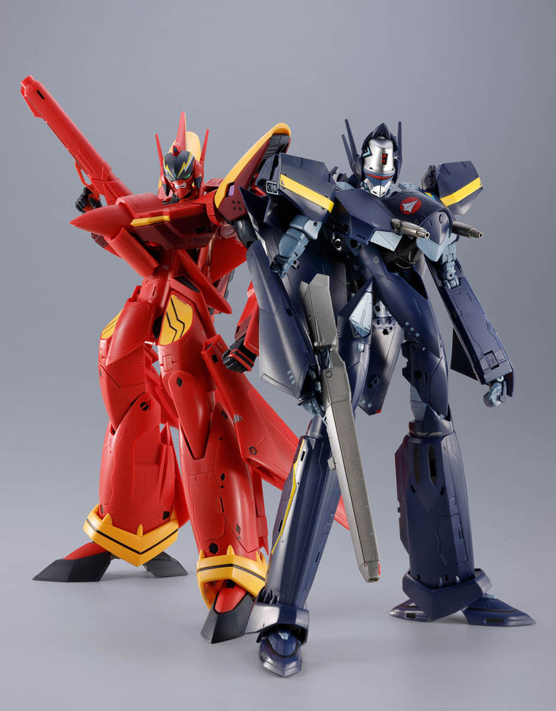 Load image into Gallery viewer, Bandai - Macross 7 DX Chogokin: VF-17S Nightmare Stealth Valkyrie (Gamlin Kizaki)
