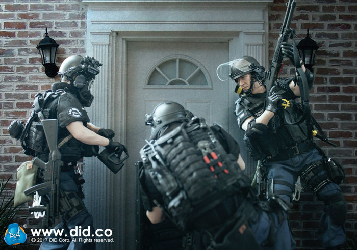 Load image into Gallery viewer, DID - Los Angeles Police Department Special Weapons and Tactics (LAPD SWAT) 3.0 - Takeshi Yamada
