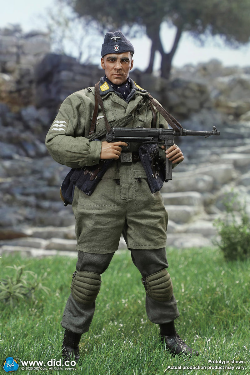 Load image into Gallery viewer, DID - WWII German Fallschirmj‚àö¬ßger - Schmeling
