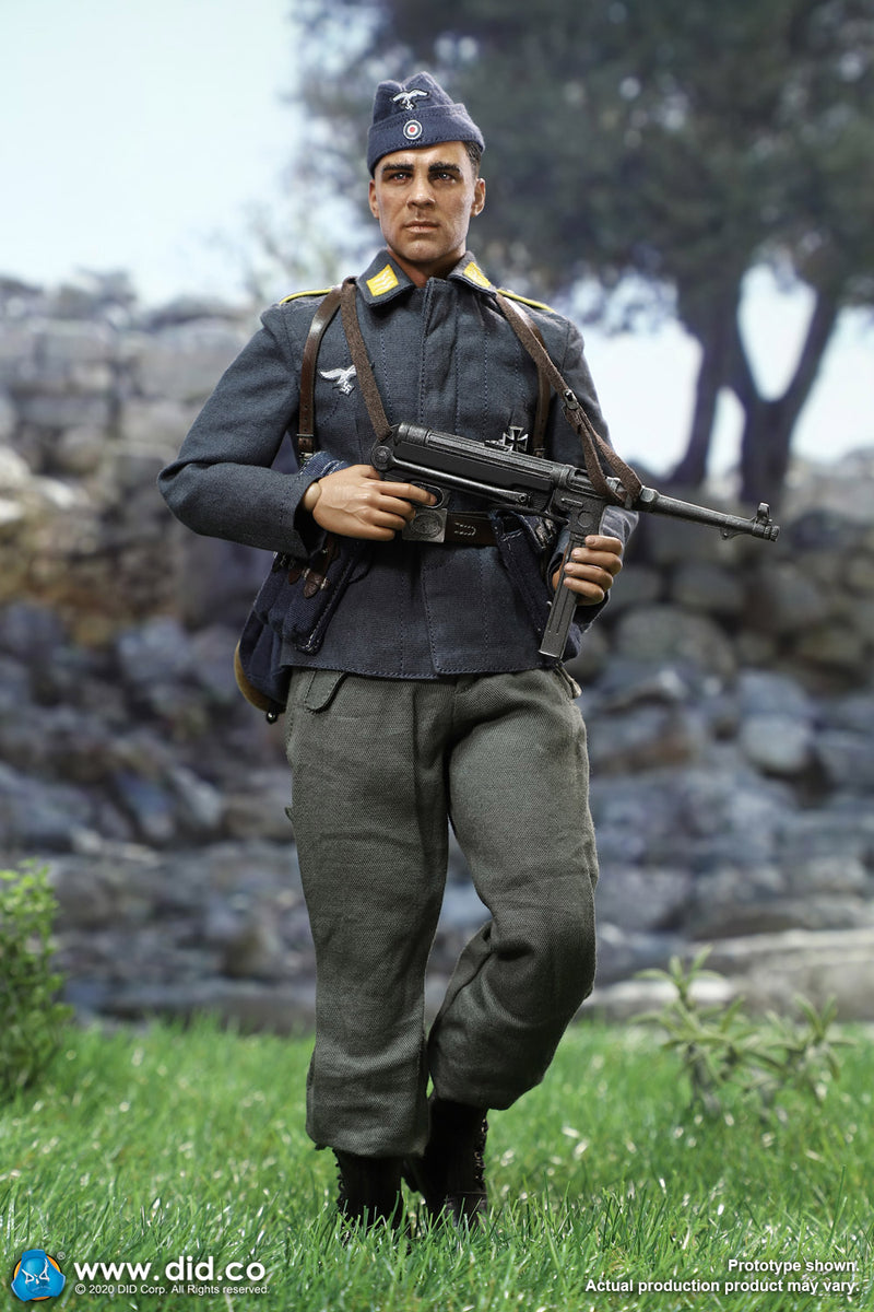 Load image into Gallery viewer, DID - WWII German Fallschirmj‚àö¬ßger - Schmeling
