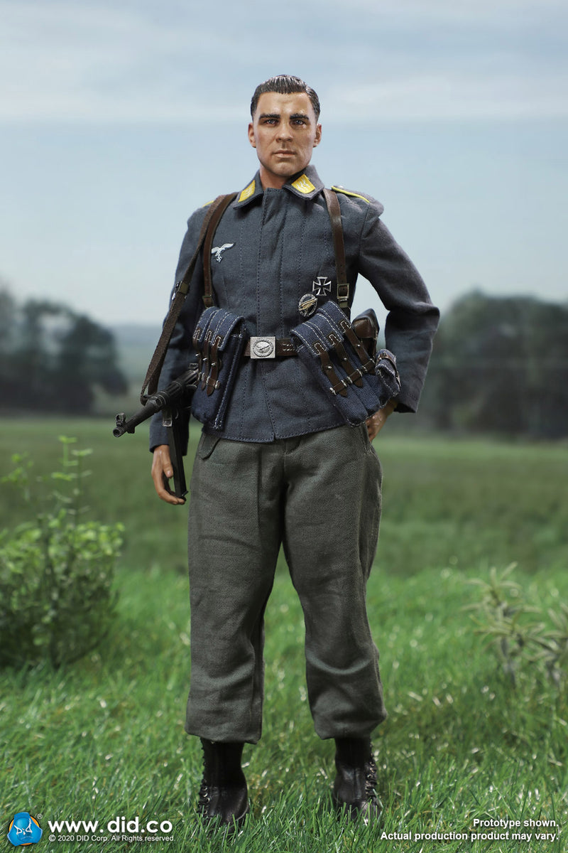 Load image into Gallery viewer, DID - WWII German Fallschirmj‚àö¬ßger - Schmeling

