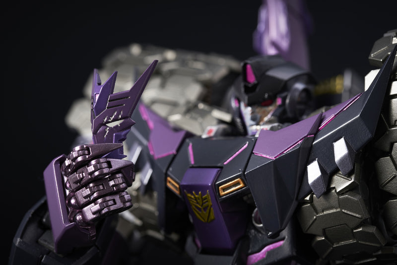 Load image into Gallery viewer, Flame Toys - Transformers Tarn (Reissue)
