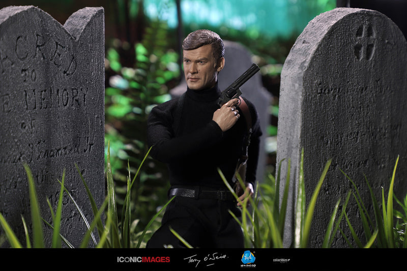 Load image into Gallery viewer, DID - Roger Moore Action Figure
