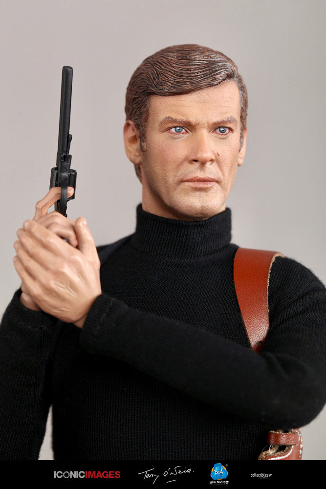 Load image into Gallery viewer, DID - Roger Moore Action Figure
