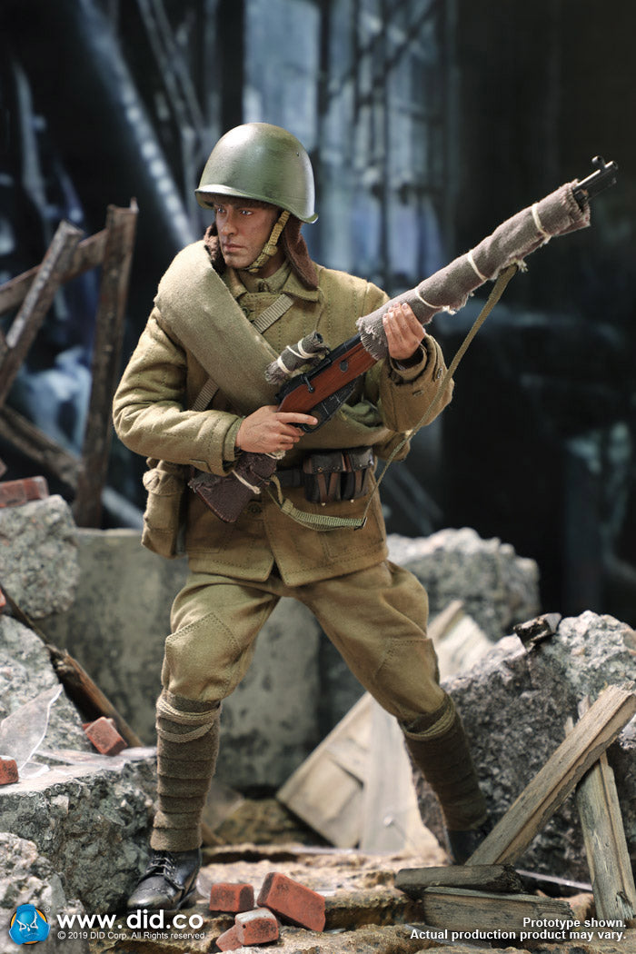 Load image into Gallery viewer, DID - WWII Russian Sniper - Vasily Zaitsev (Weathered)
