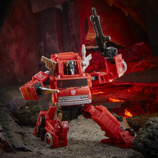 Transformers War for Cybertron: Kingdom - Voyager Class Inferno