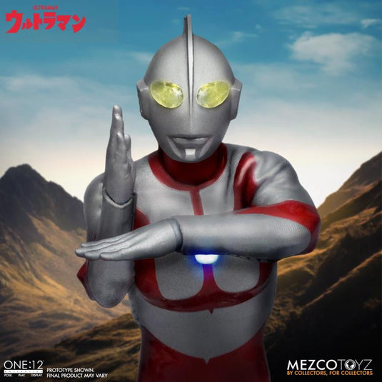 Mezco Toyz - One:12 Ultraman