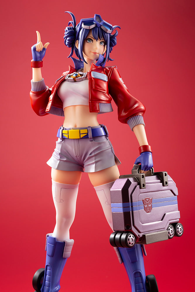 Load image into Gallery viewer, Kotobukiya - Transformers Bishoujo Statue: Optimus Prime
