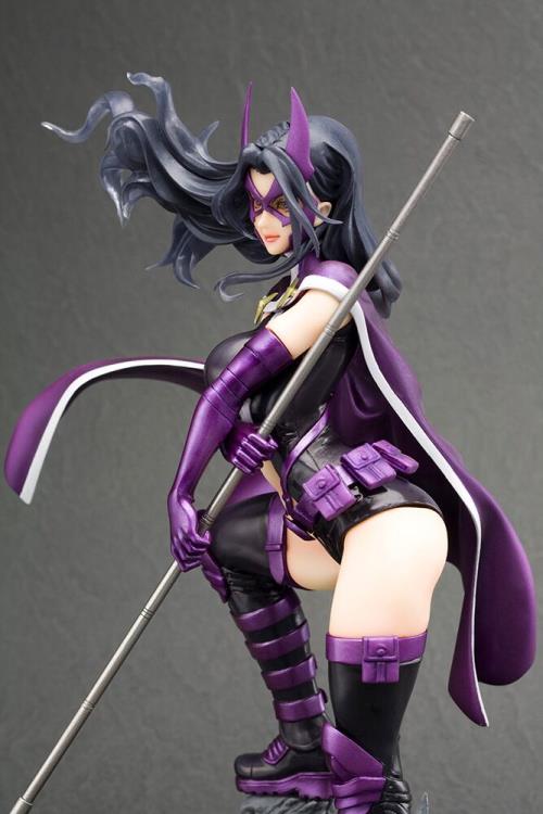 Load image into Gallery viewer, Kotobukiya - DC Comics Bishoujo Statue: Huntress (2nd Edition)
