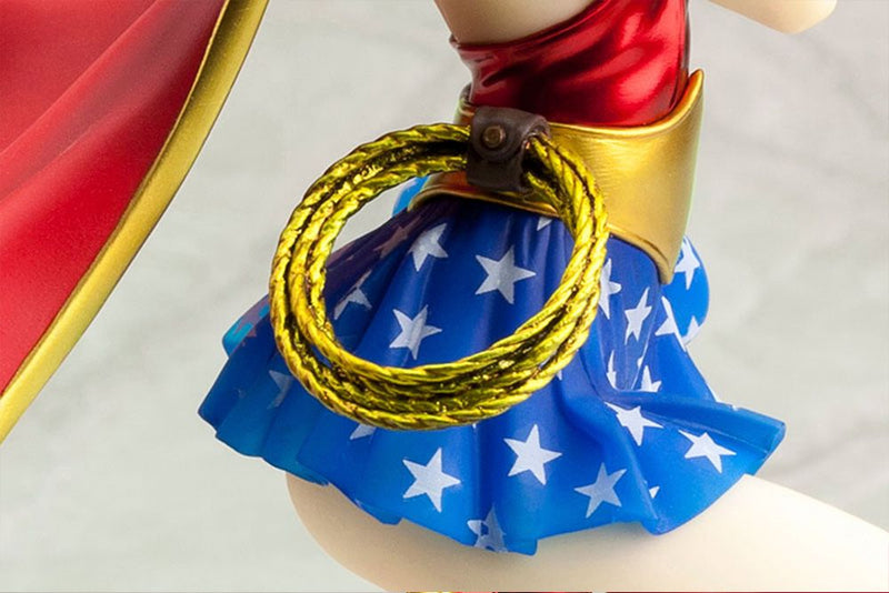 Load image into Gallery viewer, Kotobukiya - DC Comics Bishoujo Statue: Armored Wonder Woman
