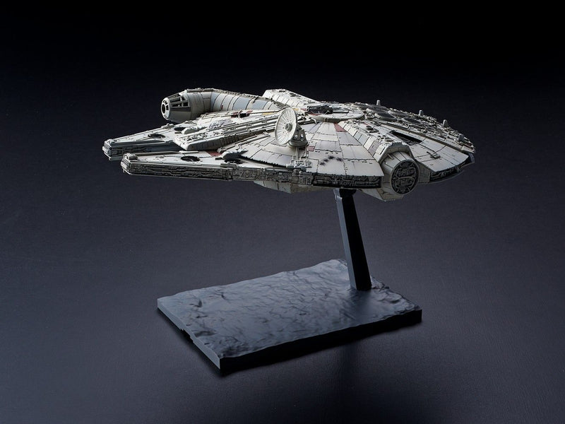 Load image into Gallery viewer, Bandai - Star Wars 1/144 Millennium Falcon  [Star Wars: The Rise of Skywalker]
