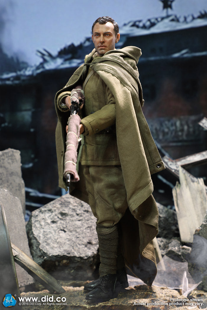 Load image into Gallery viewer, DID - WWII Russian Sniper - Vasily Zaitsev (Non Weathered)
