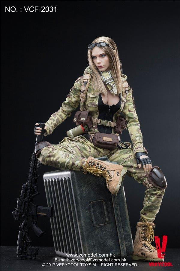 Load image into Gallery viewer, Very Cool  - MC Camouflage Women Soldier - Villa
