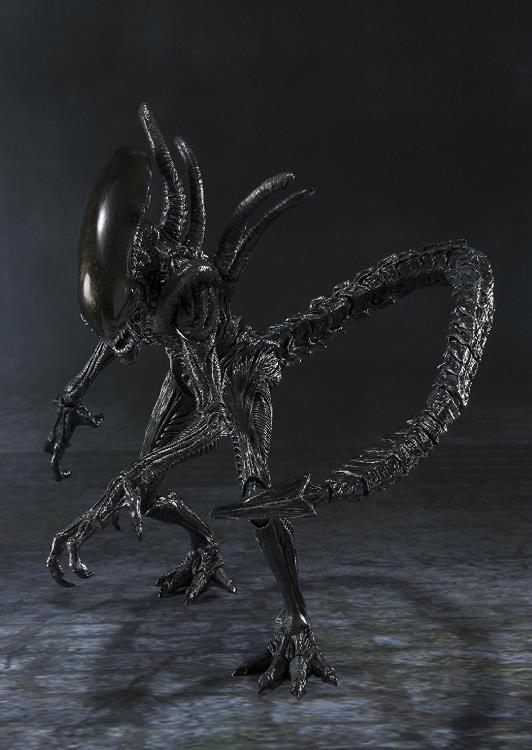 Bandai - S.H.Monsterarts Aliens VS Predator: Alien Warrior