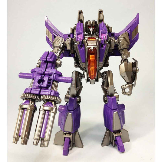 TG18 - Fall of Cybertron Skywarp (Takara)