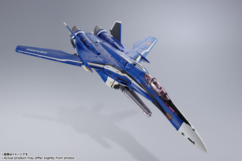 Load image into Gallery viewer, Bandai - Macross Frontier DX Chogokin: VF-25G Super Messiah Valkyrie (Michael Blanc Custom) Revival Ver.
