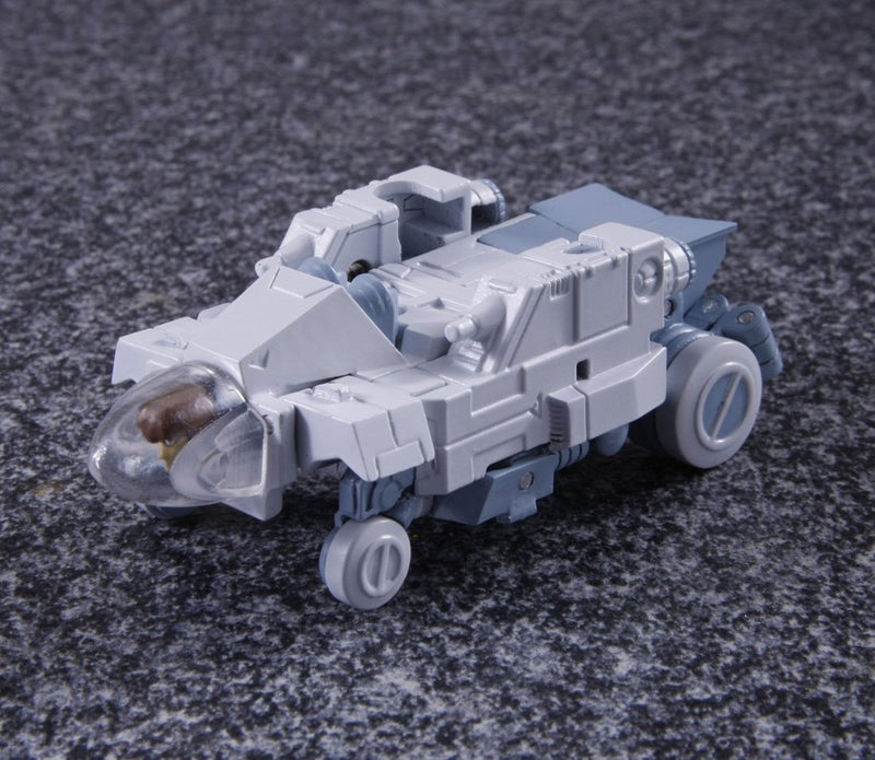 Load image into Gallery viewer, MP-21 Masterpiece Bumblebee Reissue

