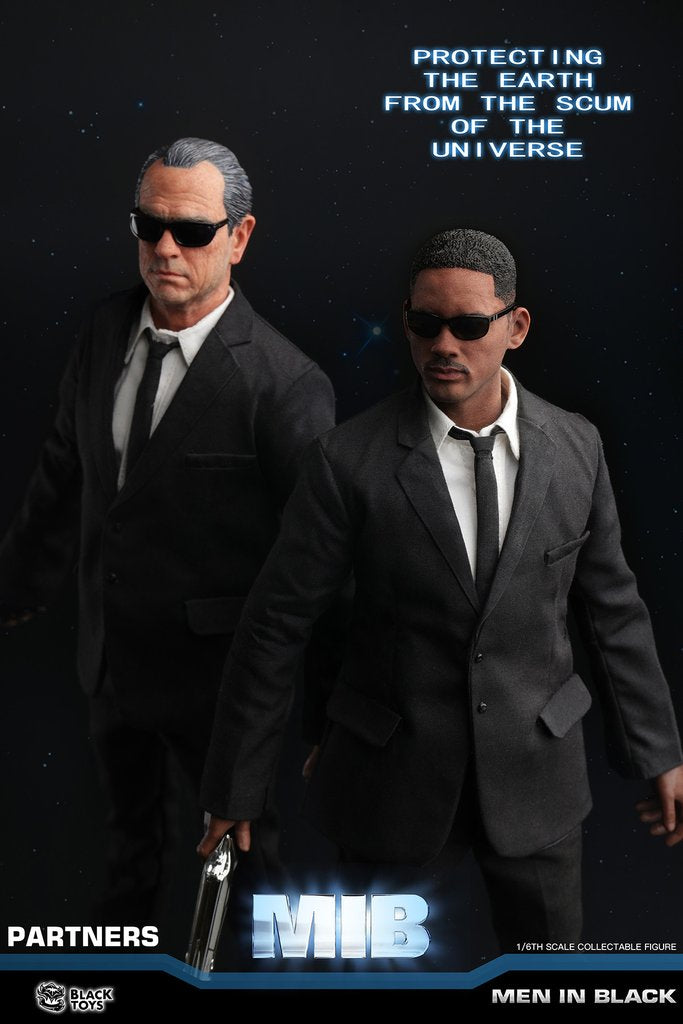 Load image into Gallery viewer, Black Toys - Agent K and Agent J
