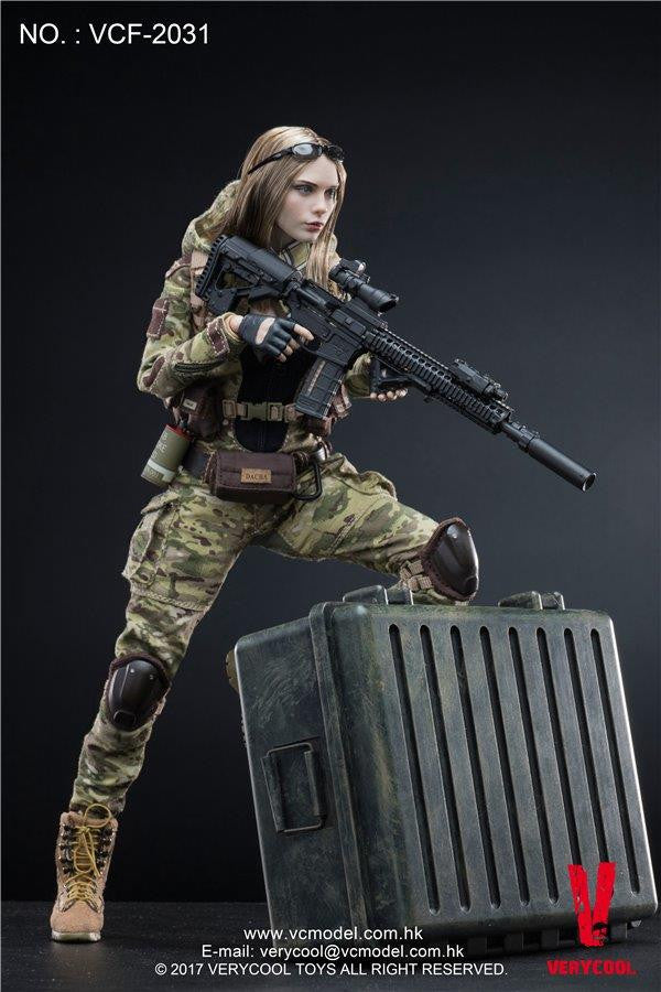 Load image into Gallery viewer, Very Cool  - MC Camouflage Women Soldier - Villa
