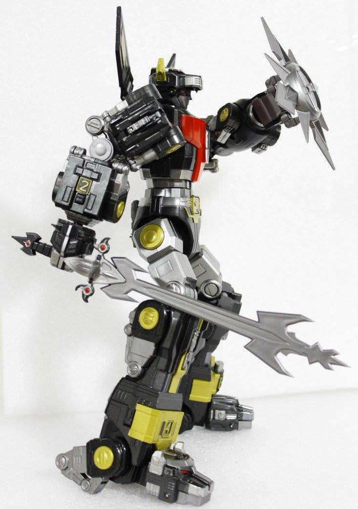 Load image into Gallery viewer, Icarus Toys - UG-00 - Golion Voltron (Dark Version)
