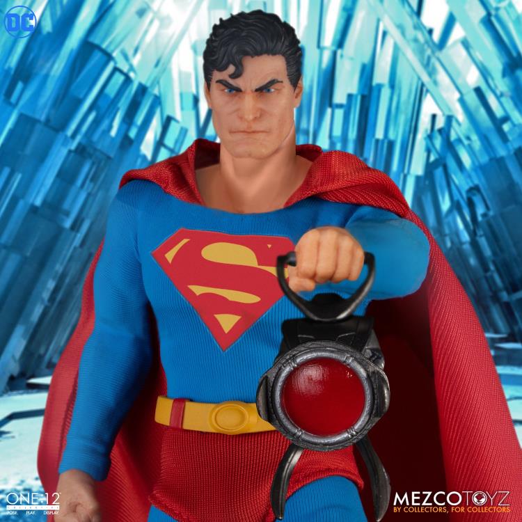 Load image into Gallery viewer, Mezco Toyz - One:12 DC Comics Superman: Man of Steel
