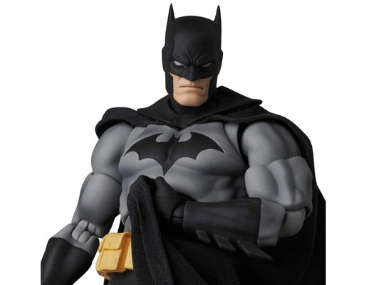 MAFEX Batman: Hush Black Version No.126 (Reissue)