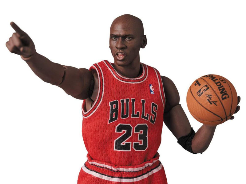 Load image into Gallery viewer, MAFEX NBA Michael Jordan No.100
