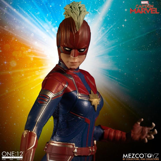 Mezco Toyz - One:12 Captain Marvel