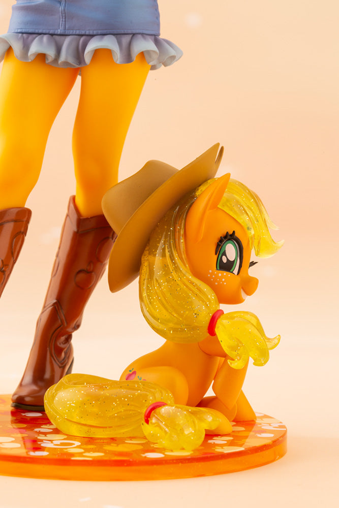 Load image into Gallery viewer, Kotobukiya - My Little Pony Bishoujo Statue: Applejack [Limited Edition]
