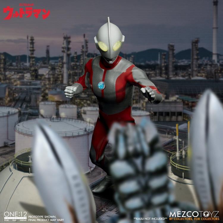 Load image into Gallery viewer, Mezco Toyz - One:12 Ultraman
