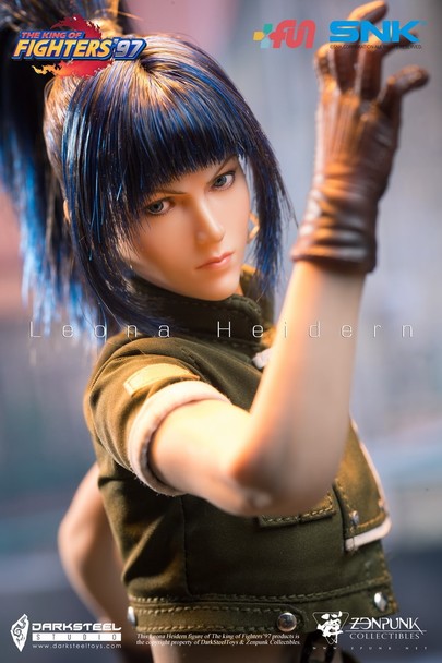 Load image into Gallery viewer, DarkSteel Toys x Zen Punk - King of Fighters &#39;97 - Leona
