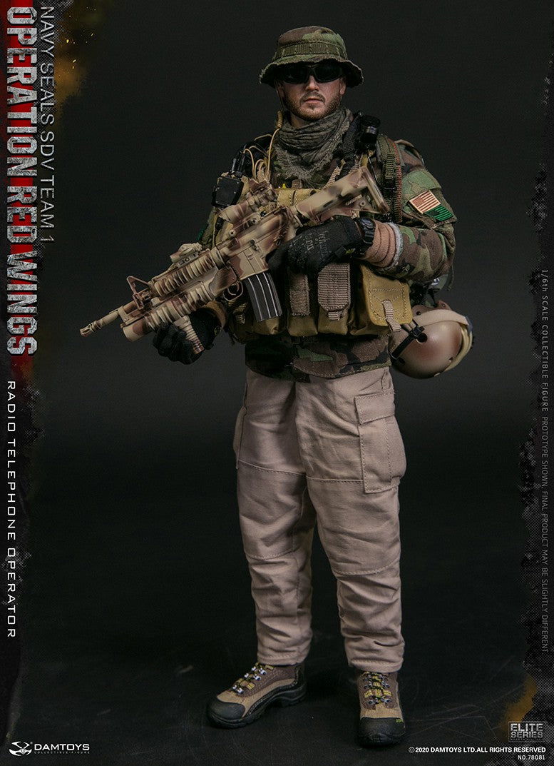 Load image into Gallery viewer, DAM Toys - Operation Red Wings NAVY SEALS SDV Team 1 Radio Telephone Operator
