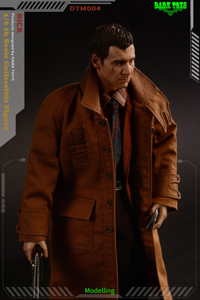 Load image into Gallery viewer, Dark Toys - Runner Rick DX
