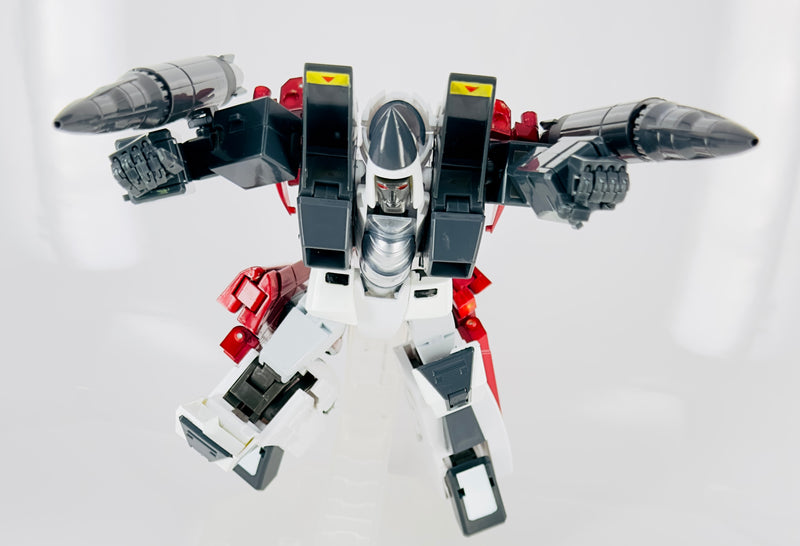 Load image into Gallery viewer, Maketoys Remaster Series - MTRM-17 Booster (With Bonus)
