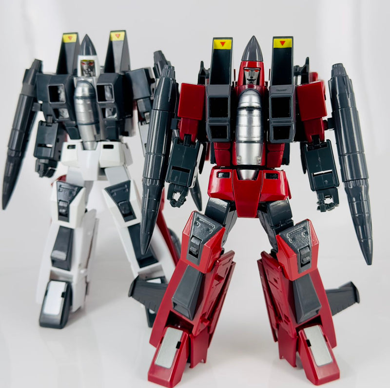 Load image into Gallery viewer, Maketoys Remaster Series - MTRM-16 Jetstream (With Bonus)
