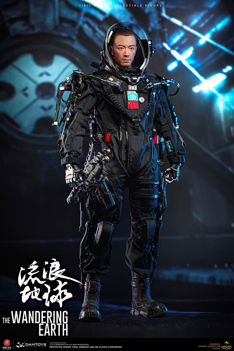 Load image into Gallery viewer, DAM Toys - The Wandering Earth CN171-11 Rescue Unit Captain Wang Lei
