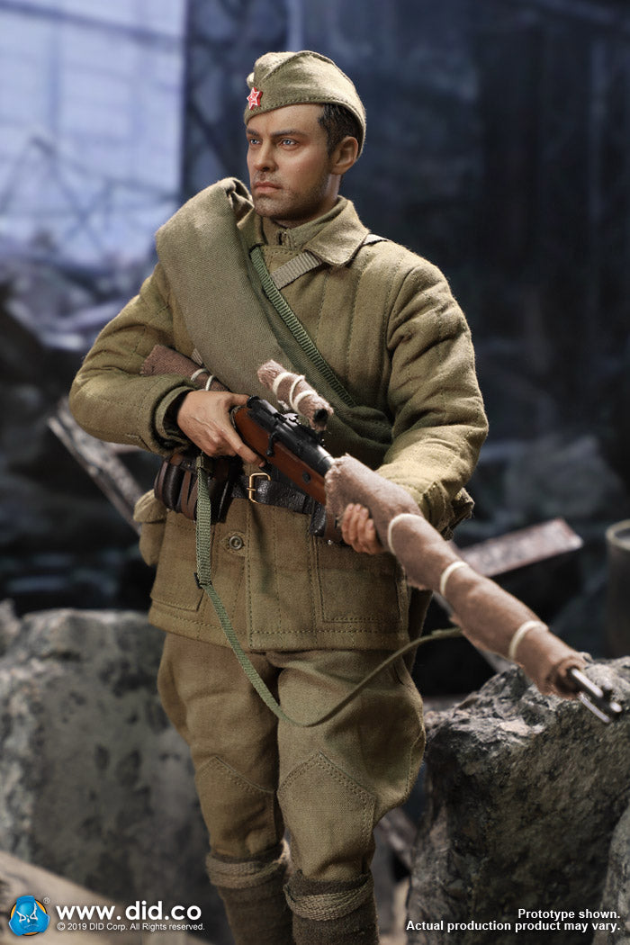 Load image into Gallery viewer, DID - WWII Russian Sniper - Vasily Zaitsev (Weathered)
