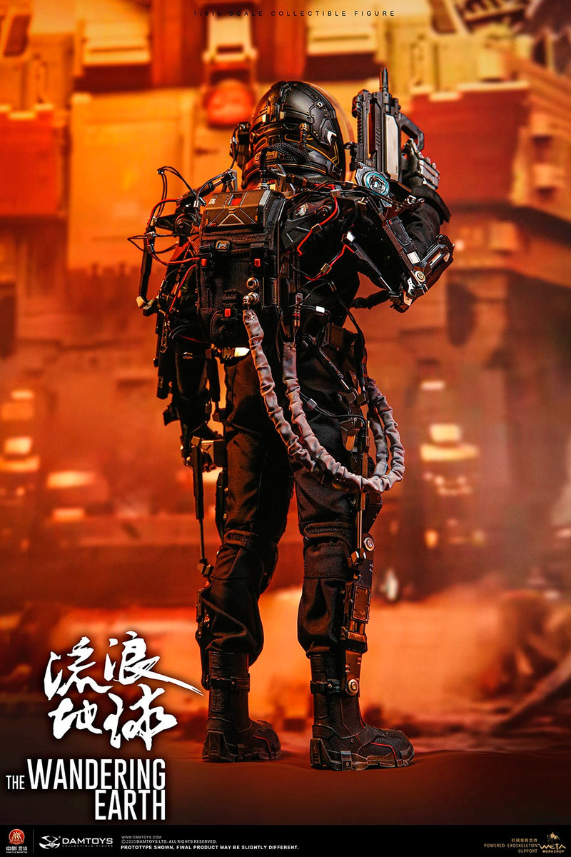 Load image into Gallery viewer, DAM Toys - The Wandering Earth CN171-11 Rescue Unit Captain Wang Lei
