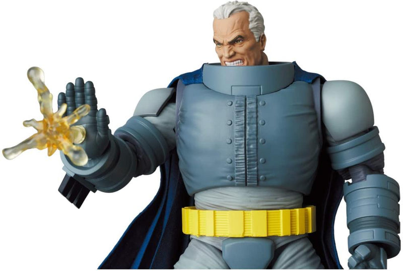 Load image into Gallery viewer, MAFEX Batman The Dark Knight Returns - Armored Batman No.146
