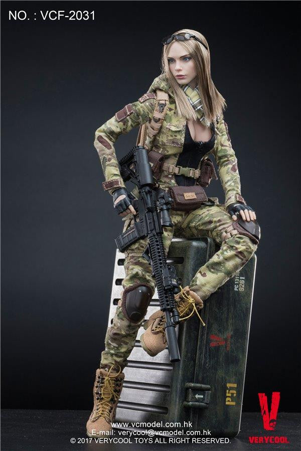 Load image into Gallery viewer, Very Cool  - MC Camouflage Women Soldier - Villa
