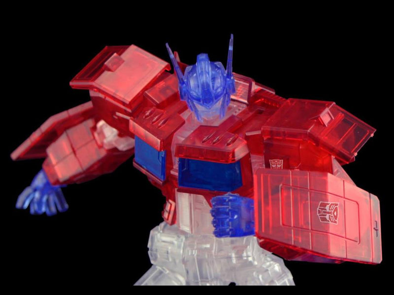 Load image into Gallery viewer, Flame Toys - Furai Model 03C: Optimus Prime IDW Version (Clear) SDCC 2020 Exclusive
