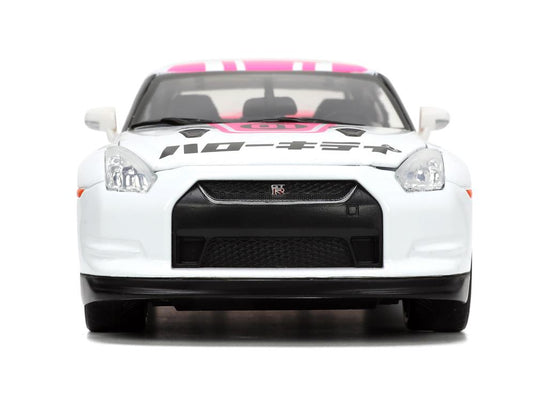 Jada Toys - Hello Kitty and Friends Tokyo Speed: Die-Cast Hello Kitty and 2009 Nissan GTR 1/24 Scale