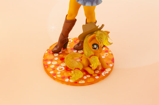 Kotobukiya - My Little Pony Bishoujo Statue: Applejack [Limited Edition]