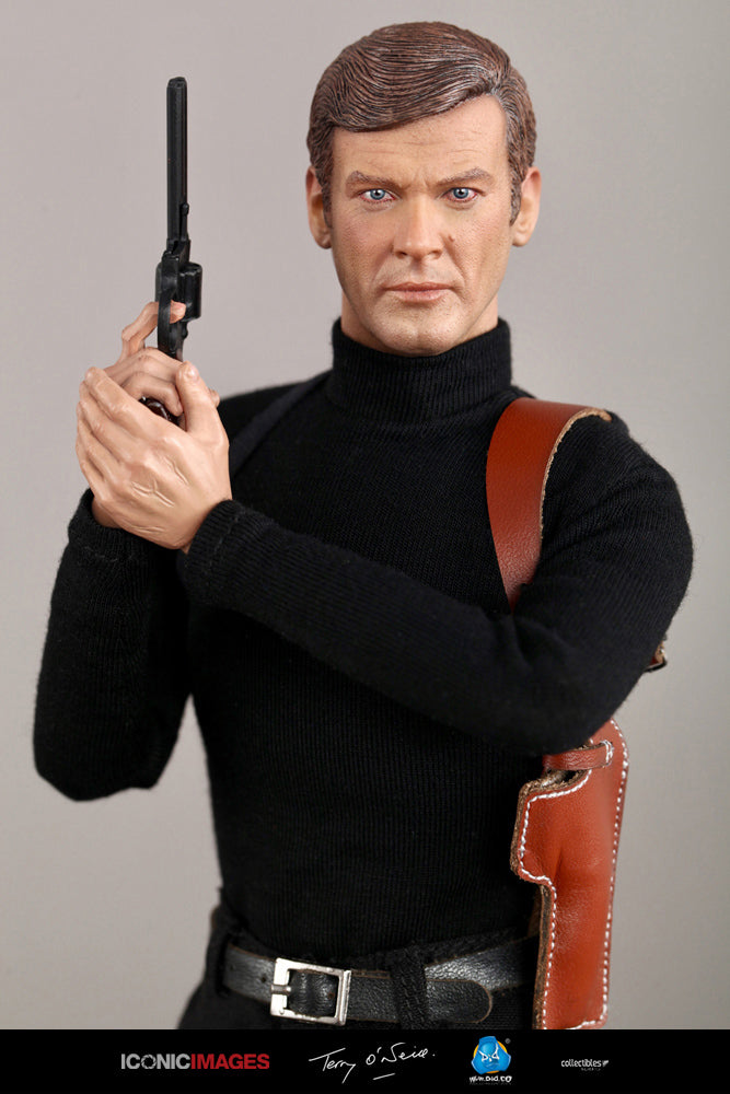Load image into Gallery viewer, DID - Roger Moore Action Figure
