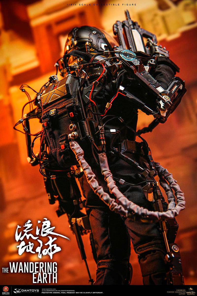 Load image into Gallery viewer, DAM Toys - The Wandering Earth CN171-11 Rescue Unit Captain Wang Lei
