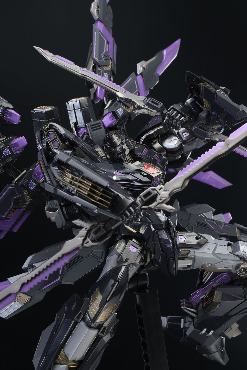 Load image into Gallery viewer, Flame Toys - Kuro Kara Kuri - Transformers Megatron
