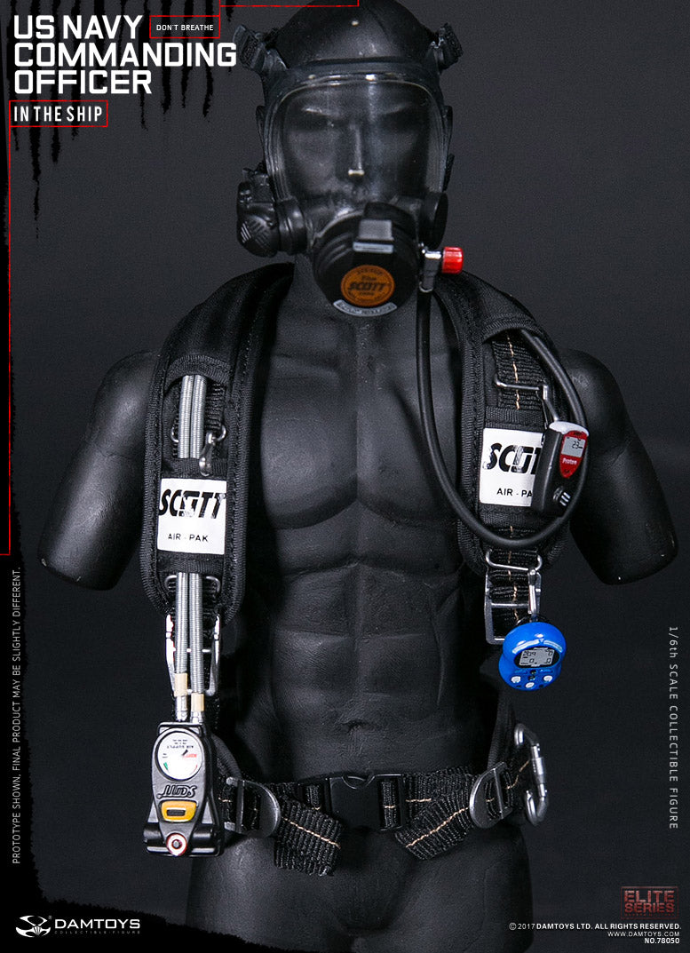 Load image into Gallery viewer, DAM Toys - Navy Commanding Officer
