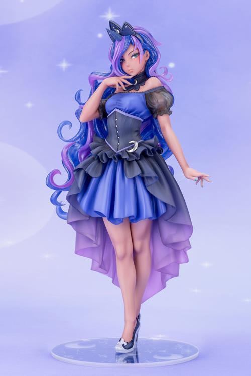 Load image into Gallery viewer, Kotobukiya - My Little Pony Bishoujo Statue: Princess Luna
