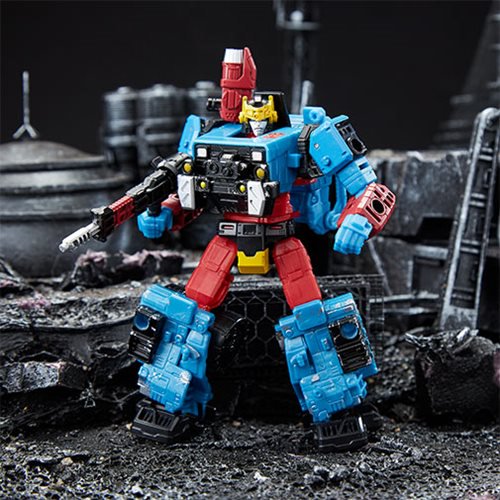 Transformers Generations Selects - Hot Shot Exclusive